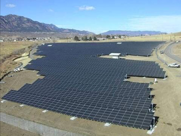 FORT CARSON ARMY BASE Colorado Springs, CO 2 MW Solar PV